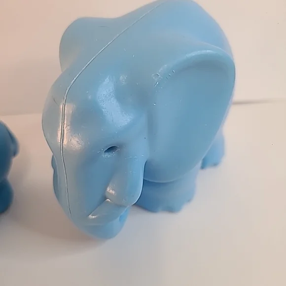 Vintage Fisher Price Little People Play Family Zoo Animals 1984 - Picture 2 of 5